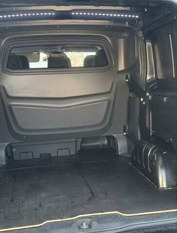 Черный Рено Трафик, объемом двигателя 2 л и пробегом 131 тыс. км за 29999 $, фото 29 на Automoto.ua