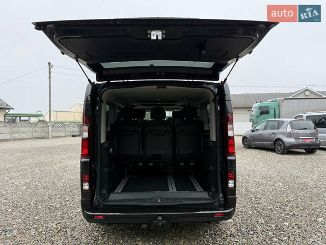 Чорний Рено Трафік, об'ємом двигуна 2 л та пробігом 250 тис. км за 29900 $, фото 14 на Automoto.ua