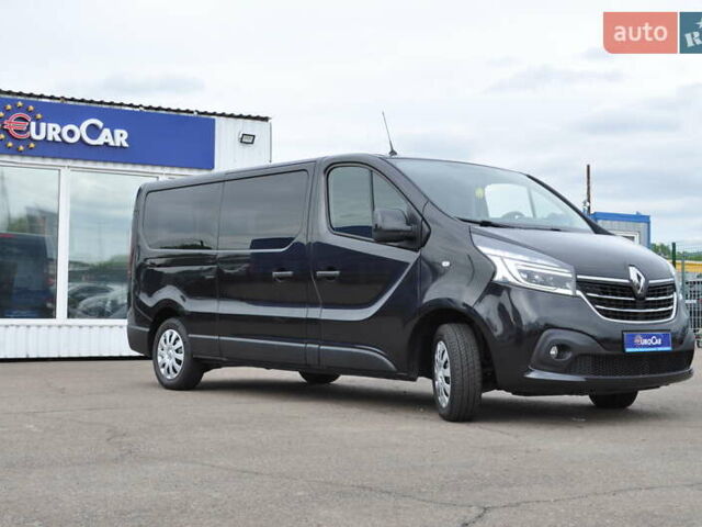 Черный Рено Трафик, объемом двигателя 2 л и пробегом 166 тыс. км за 27800 $, фото 3 на Automoto.ua