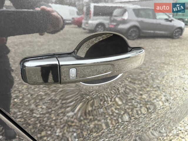 Чорний Рено Трафік, об'ємом двигуна 2 л та пробігом 250 тис. км за 29900 $, фото 35 на Automoto.ua