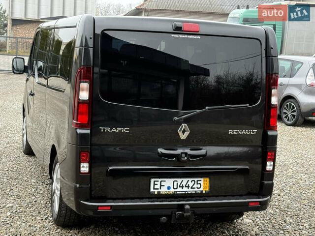 Чорний Рено Трафік, об'ємом двигуна 2 л та пробігом 250 тис. км за 29900 $, фото 49 на Automoto.ua