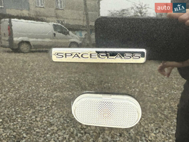 Чорний Рено Трафік, об'ємом двигуна 2 л та пробігом 250 тис. км за 29900 $, фото 51 на Automoto.ua