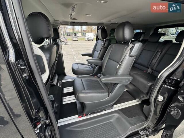 Чорний Рено Трафік, об'ємом двигуна 2 л та пробігом 85 тис. км за 39500 $, фото 11 на Automoto.ua