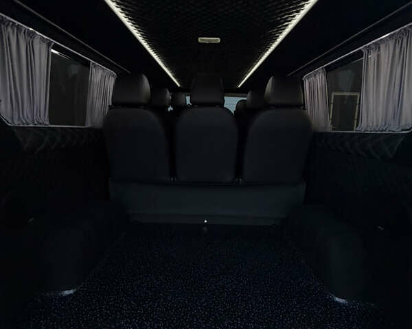 Черный Рено Трафик, объемом двигателя 2 л и пробегом 168 тыс. км за 23999 $, фото 36 на Automoto.ua