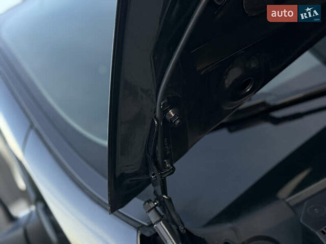 Черный Рено Трафик, объемом двигателя 2 л и пробегом 168 тыс. км за 23999 $, фото 26 на Automoto.ua