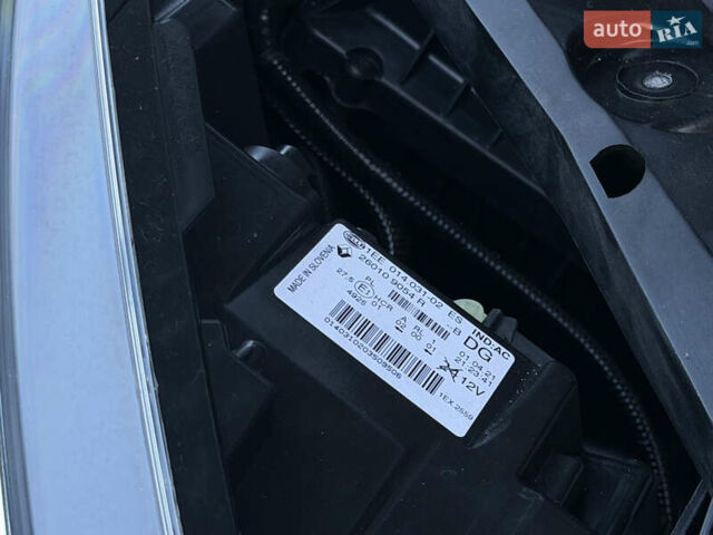 Черный Рено Трафик, объемом двигателя 2 л и пробегом 168 тыс. км за 23999 $, фото 71 на Automoto.ua