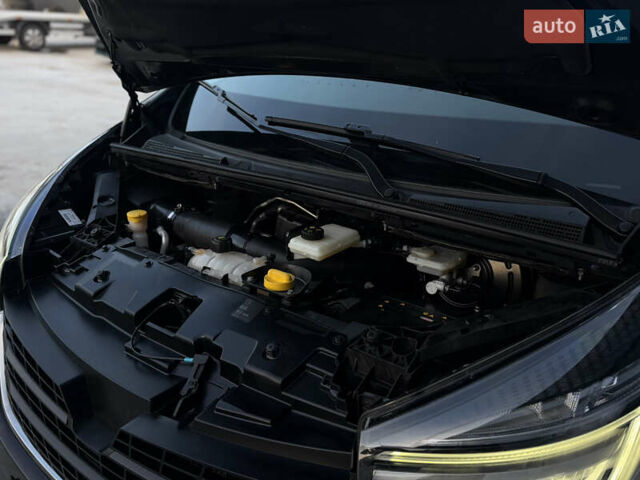 Черный Рено Трафик, объемом двигателя 2 л и пробегом 168 тыс. км за 23999 $, фото 23 на Automoto.ua