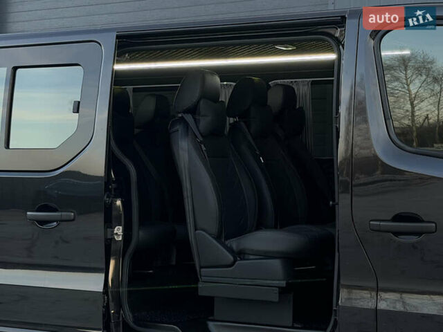 Черный Рено Трафик, объемом двигателя 2 л и пробегом 168 тыс. км за 23999 $, фото 28 на Automoto.ua