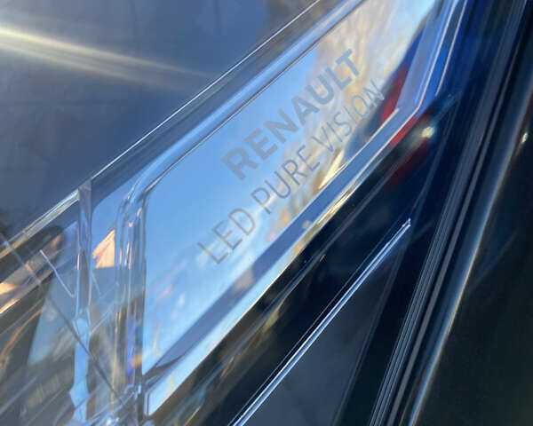 Черный Рено Трафик, объемом двигателя 2 л и пробегом 174 тыс. км за 31400 $, фото 62 на Automoto.ua