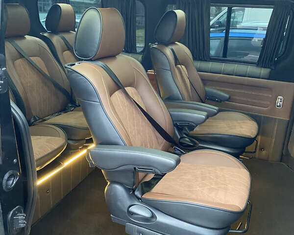 Черный Рено Трафик, объемом двигателя 2 л и пробегом 174 тыс. км за 31400 $, фото 51 на Automoto.ua