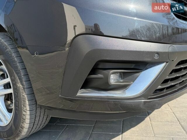 Чорний Рено Трафік, об'ємом двигуна 2 л та пробігом 144 тис. км за 32500 $, фото 11 на Automoto.ua