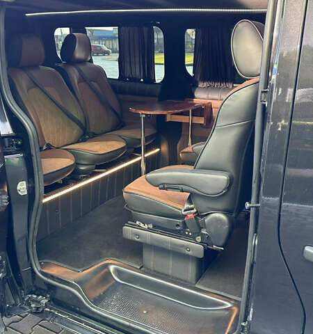 Черный Рено Трафик, объемом двигателя 2 л и пробегом 174 тыс. км за 31400 $, фото 41 на Automoto.ua