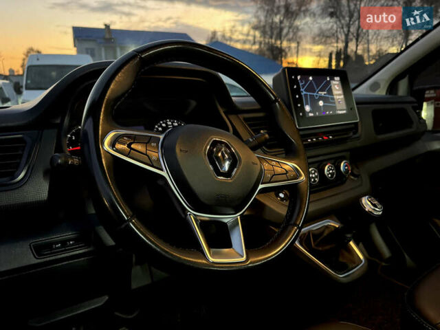 Черный Рено Трафик, объемом двигателя 2 л и пробегом 176 тыс. км за 30500 $, фото 37 на Automoto.ua