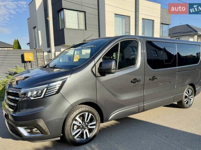 Чорний Рено Трафік, об'ємом двигуна 2 л та пробігом 85 тис. км за 42300 $, фото 21 на Automoto.ua