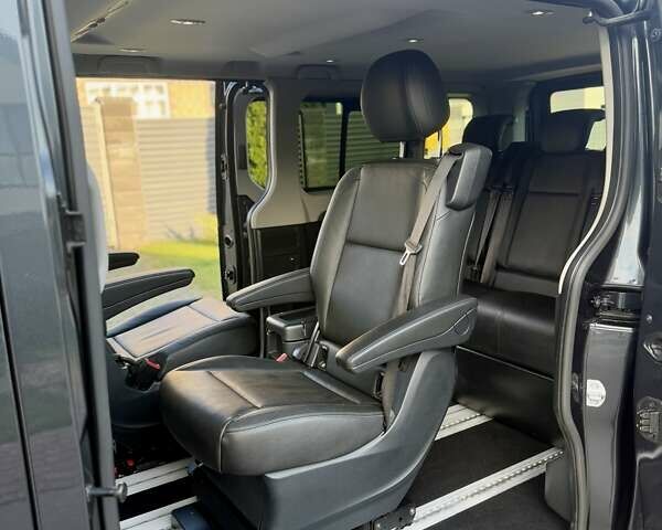 Чорний Рено Трафік, об'ємом двигуна 2 л та пробігом 85 тис. км за 42300 $, фото 76 на Automoto.ua