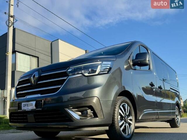 Чорний Рено Трафік, об'ємом двигуна 2 л та пробігом 85 тис. км за 42300 $, фото 12 на Automoto.ua