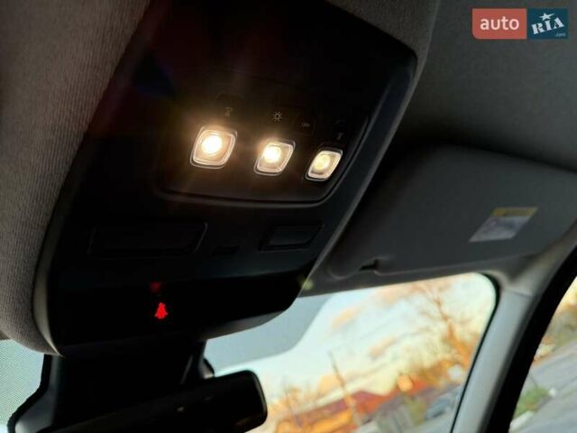 Черный Рено Трафик, объемом двигателя 2 л и пробегом 124 тыс. км за 28450 $, фото 24 на Automoto.ua