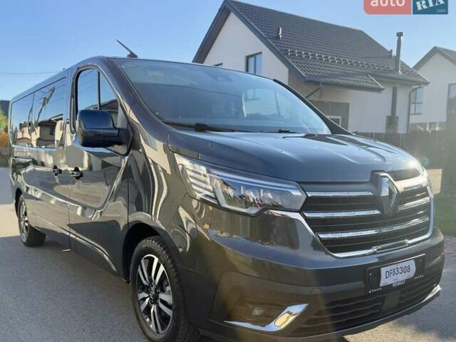 Чорний Рено Трафік, об'ємом двигуна 2 л та пробігом 85 тис. км за 42300 $, фото 6 на Automoto.ua