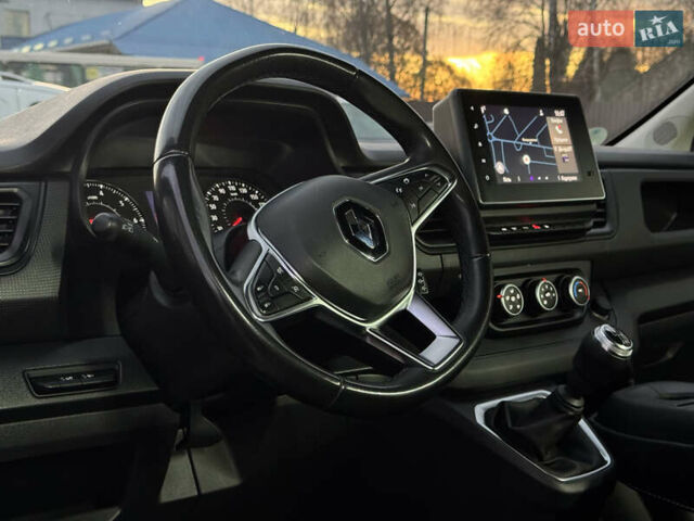 Черный Рено Трафик, объемом двигателя 2 л и пробегом 176 тыс. км за 30500 $, фото 41 на Automoto.ua