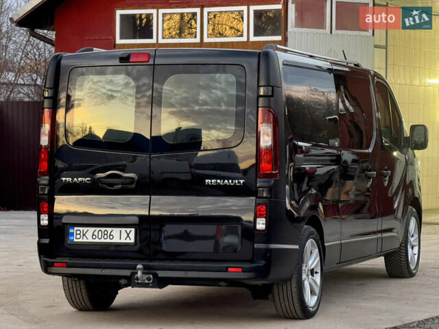 Черный Рено Трафик, объемом двигателя 2 л и пробегом 176 тыс. км за 30500 $, фото 9 на Automoto.ua