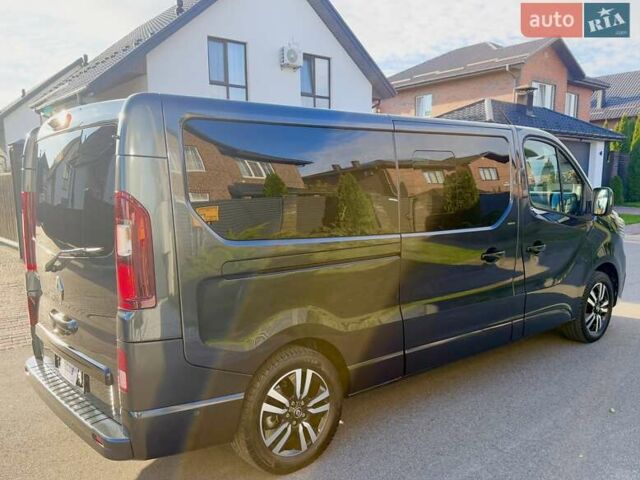 Чорний Рено Трафік, об'ємом двигуна 2 л та пробігом 85 тис. км за 42300 $, фото 23 на Automoto.ua