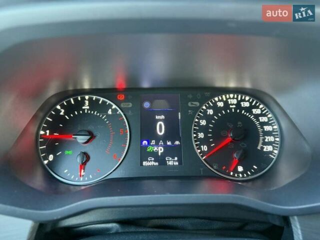 Чорний Рено Трафік, об'ємом двигуна 2 л та пробігом 85 тис. км за 42300 $, фото 99 на Automoto.ua