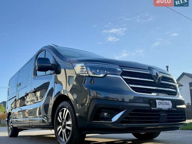 Чорний Рено Трафік, об'ємом двигуна 2 л та пробігом 85 тис. км за 42300 $, фото 15 на Automoto.ua