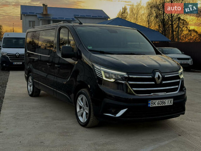 Черный Рено Трафик, объемом двигателя 2 л и пробегом 176 тыс. км за 30500 $, фото 5 на Automoto.ua