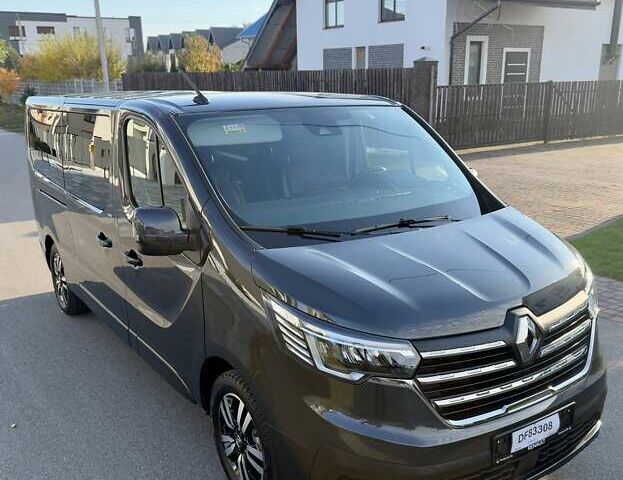 Чорний Рено Трафік, об'ємом двигуна 2 л та пробігом 85 тис. км за 42300 $, фото 20 на Automoto.ua