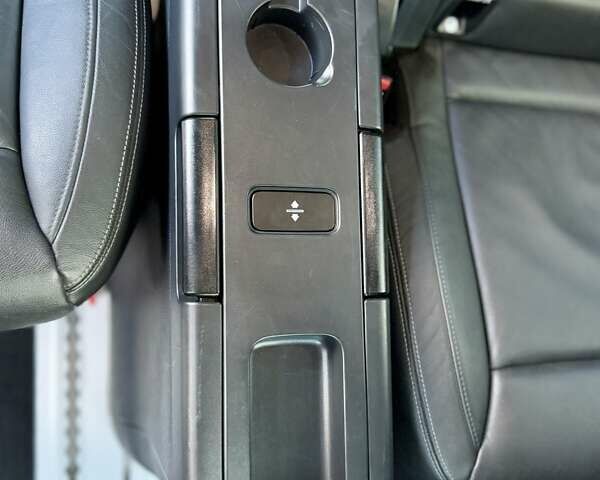 Чорний Рено Трафік, об'ємом двигуна 2 л та пробігом 85 тис. км за 42300 $, фото 89 на Automoto.ua