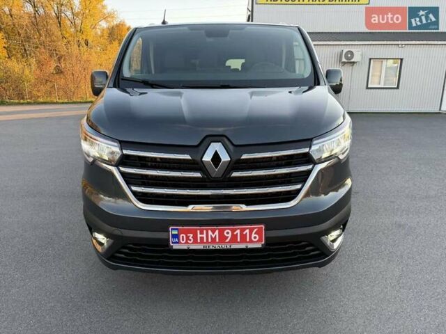 Черный Рено Трафик, объемом двигателя 2 л и пробегом 124 тыс. км за 28450 $, фото 9 на Automoto.ua