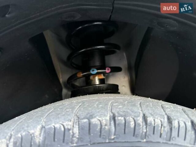 Черный Рено Трафик, объемом двигателя 2 л и пробегом 124 тыс. км за 28450 $, фото 47 на Automoto.ua