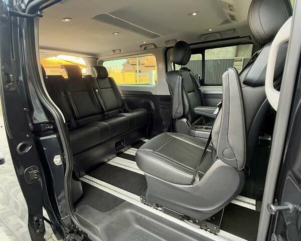 Чорний Рено Трафік, об'ємом двигуна 2 л та пробігом 85 тис. км за 42300 $, фото 85 на Automoto.ua