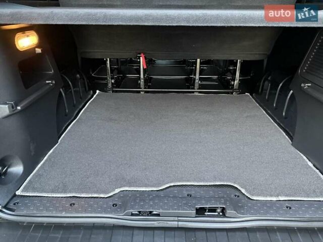 Черный Рено Трафик, объемом двигателя 2 л и пробегом 124 тыс. км за 28450 $, фото 43 на Automoto.ua