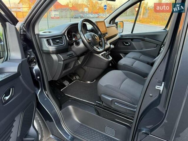 Черный Рено Трафик, объемом двигателя 2 л и пробегом 124 тыс. км за 28450 $, фото 23 на Automoto.ua