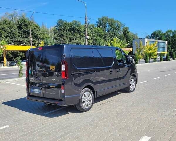 Черный Рено Трафик, объемом двигателя 2 л и пробегом 45 тыс. км за 30500 $, фото 7 на Automoto.ua