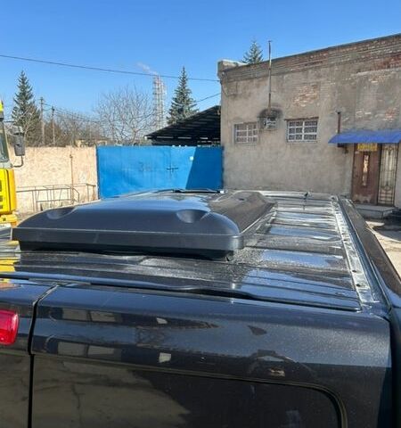 Черный Рено Трафик, объемом двигателя 1.6 л и пробегом 170 тыс. км за 15500 $, фото 24 на Automoto.ua