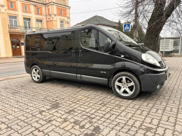 Чорний Рено Трафік, об'ємом двигуна 2 л та пробігом 212 тис. км за 13500 $, фото 1 на Automoto.ua