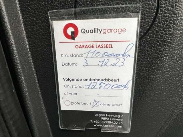 Черный Рено Трафик, объемом двигателя 2 л и пробегом 163 тыс. км за 19900 $, фото 7 на Automoto.ua