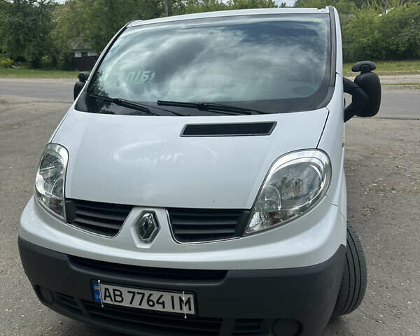Білий Рено Трафік вант-пас., об'ємом двигуна 2 л та пробігом 270 тис. км за 9500 $, фото 20 на Automoto.ua
