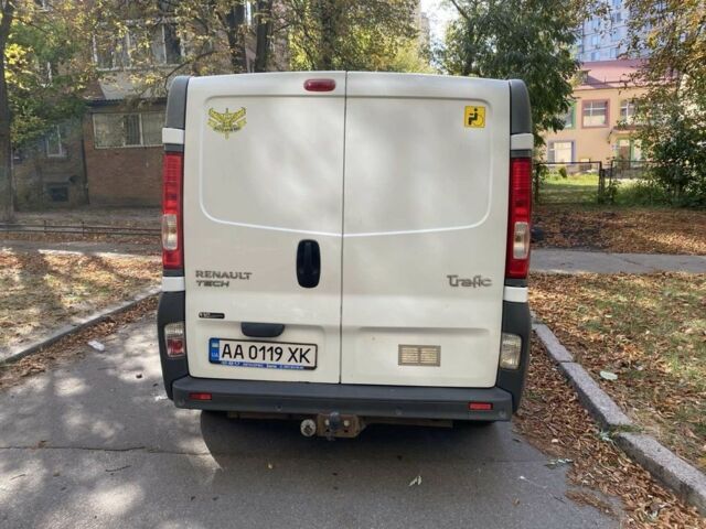 Білий Рено Трафік вант-пас., об'ємом двигуна 0 л та пробігом 264 тис. км за 8500 $, фото 3 на Automoto.ua
