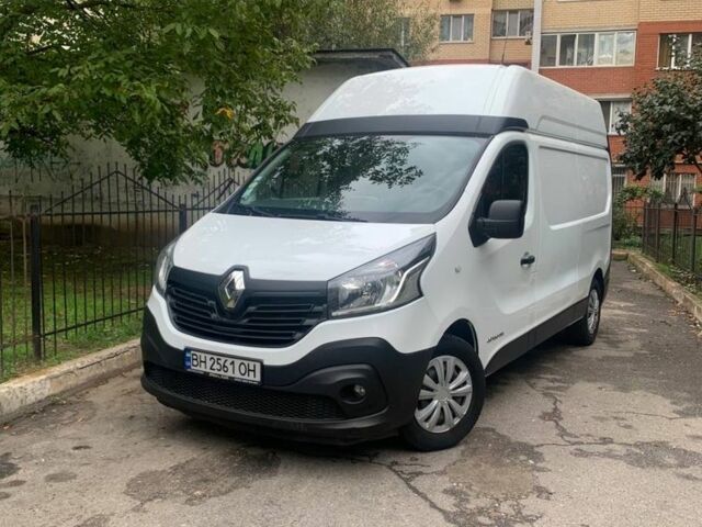 Белый Рено Трафик груз-пасс., объемом двигателя 0 л и пробегом 180 тыс. км за 12600 $, фото 1 на Automoto.ua