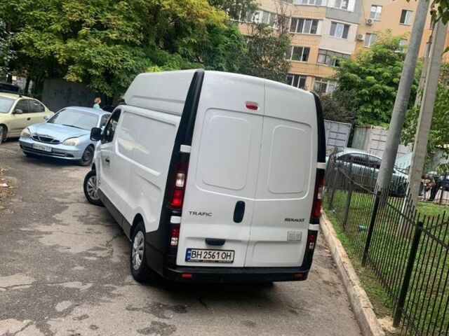Белый Рено Трафик груз-пасс., объемом двигателя 0 л и пробегом 180 тыс. км за 12600 $, фото 4 на Automoto.ua