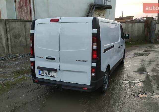 Білий Рено Трафік вант-пас., об'ємом двигуна 1.6 л та пробігом 126 тис. км за 13950 $, фото 7 на Automoto.ua