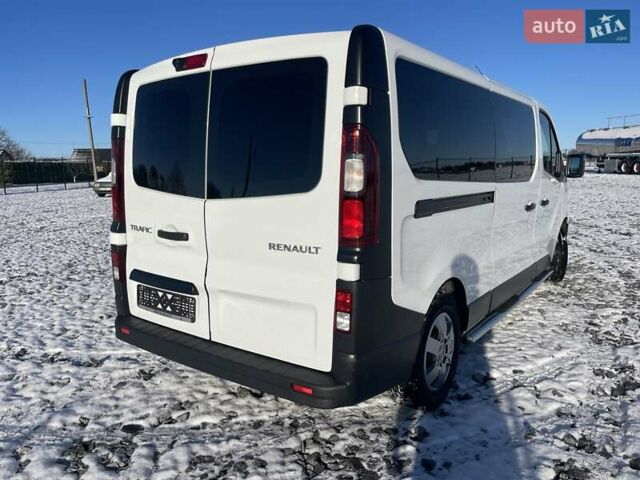 Білий Рено Трафік вант-пас., об'ємом двигуна 1.6 л та пробігом 186 тис. км за 19600 $, фото 10 на Automoto.ua