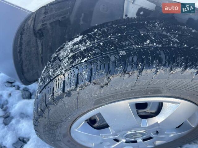 Білий Рено Трафік вант-пас., об'ємом двигуна 1.6 л та пробігом 186 тис. км за 19600 $, фото 32 на Automoto.ua