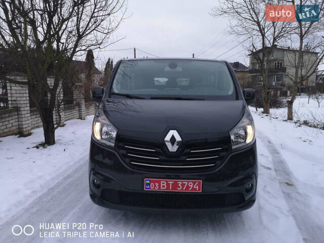 Черный Рено Трафик груз-пасс., объемом двигателя 1.6 л и пробегом 222 тыс. км за 16999 $, фото 1 на Automoto.ua