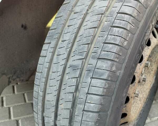 Червоний Рено Трафік вант-пас., об'ємом двигуна 2 л та пробігом 253 тис. км за 7500 $, фото 7 на Automoto.ua