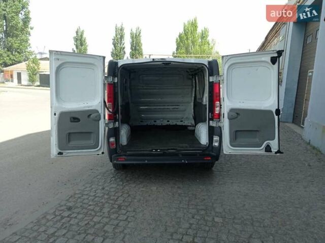 Рено Трафик груз-пасс., объемом двигателя 2 л и пробегом 251 тыс. км за 9500 $, фото 17 на Automoto.ua