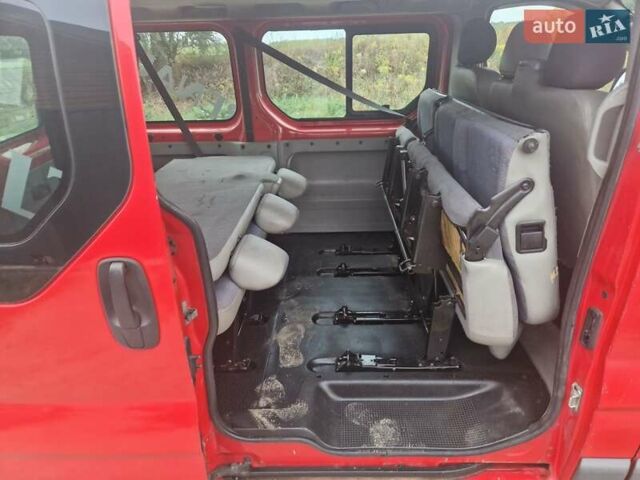 Рено Трафік вант-пас., об'ємом двигуна 1.87 л та пробігом 375 тис. км за 7800 $, фото 25 на Automoto.ua